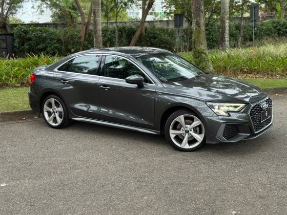 AUDI A3 2.0 40 TFSI MHEV SEDAN S LINE S-TRONIC AUDI A3 2.0 40 TFSI MHEV SEDAN S LINE S-TRONIC